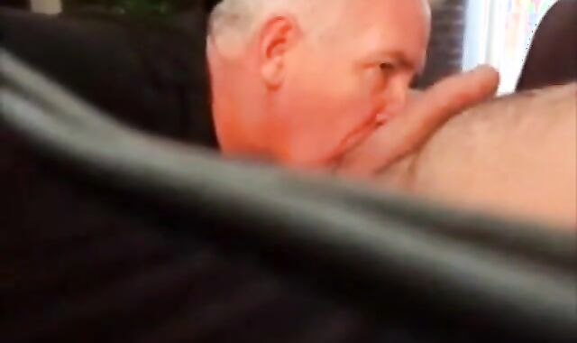 Daddy's Big Cock Swallowed by Horny Amateur