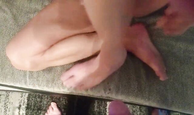 Bareback Anal mit einem großen Schwanz 2