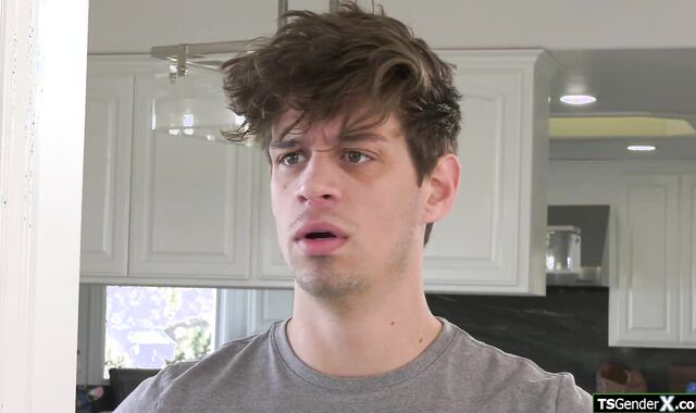 I fuck my trans stepmom with her lover