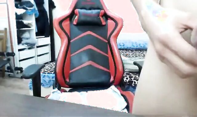 Romanian Amateur Twink Strokes Big Cock on Webcam