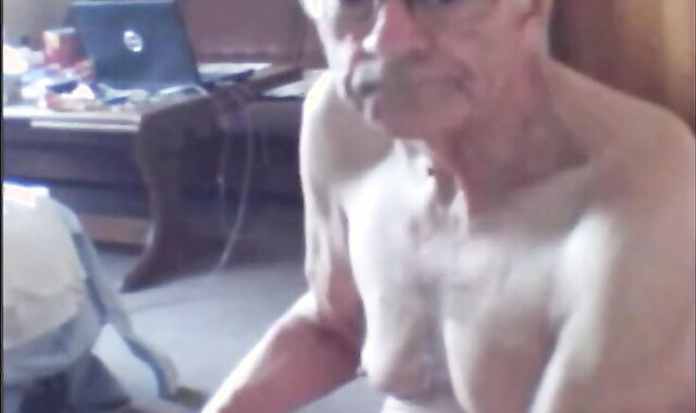 Naked Mature Men on Webcam 2