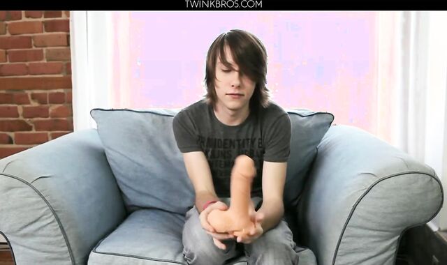 Tony Star Takes A Seven Inch Ride