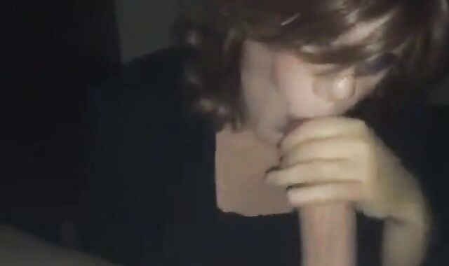 Crossdresser Sucks Amateur Cock in Blowjob Video