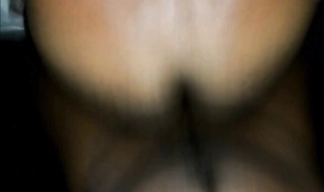 Amateur Asian Blowjob: Two Sri Lankan Men Have Passionate Sex 2