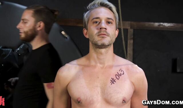 Gay Dungeon Extreme BDSM Competition