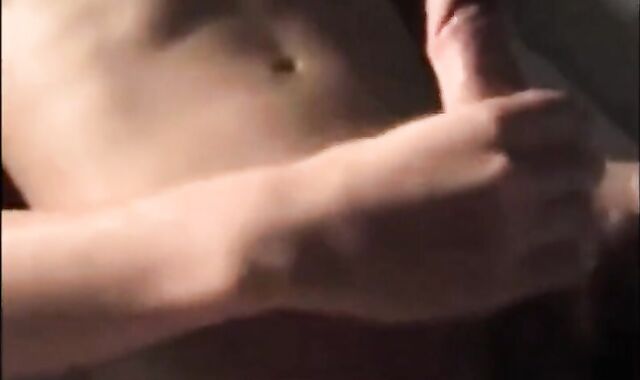 Verfuert's Bareback Amateur Twink Handjob