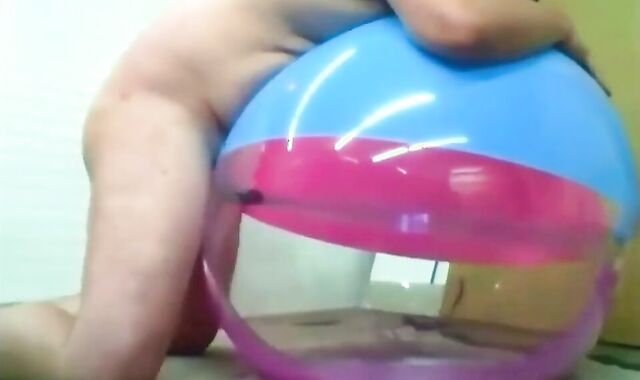 Daddy Plays with Inflatable Beach Ball Sex Toy 3