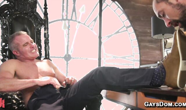 Boss Punishes New Employee BDSM