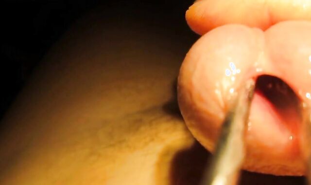 Sounding & Stretching Urethra Before Cumming Hard