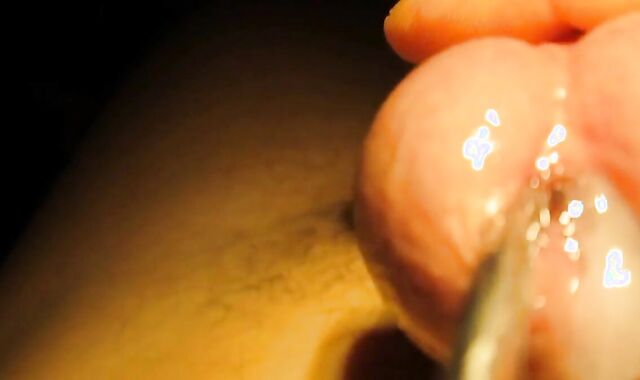 Sounding & Stretching Urethra Before Cumming Hard