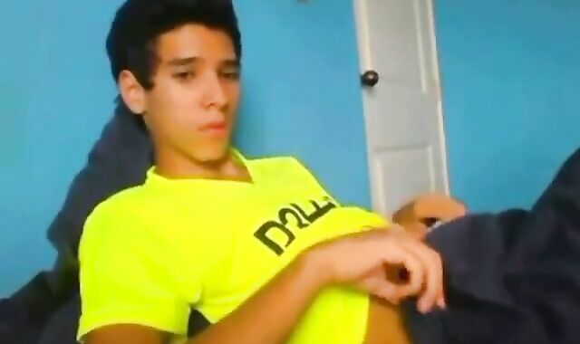Latin Amateur Twink Masturbating Solo