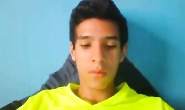 Latin Amateur Twink Masturbating Solo