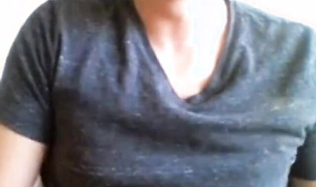 Hunk Plays on Webcam