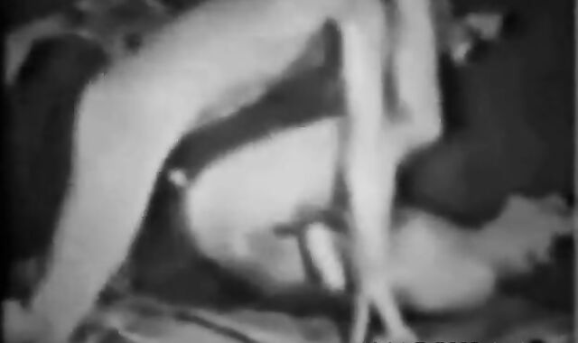 Vintage Bareback Blowjob by Amateurs 2