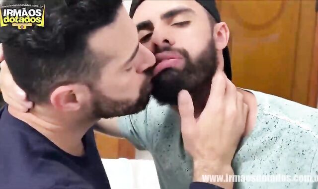 PASSPORT - Amigo Dotado - Leicy Lucco & Amir Laden