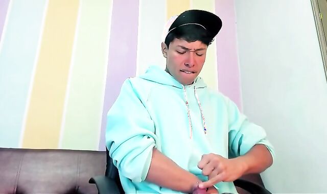 insane Colombian Camboy