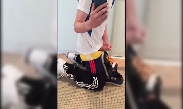 Twink Handjob Amateur Video - Sehr Geil 3