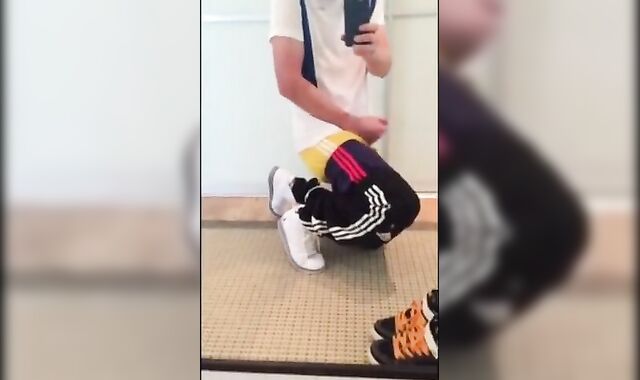 Twink Handjob Amateur Video - Sehr Geil 3