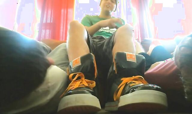 dom Kris Soles Idolize
