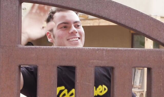 adorable European Grizzly pummels His First-ever All-Yankee Bottom twink
