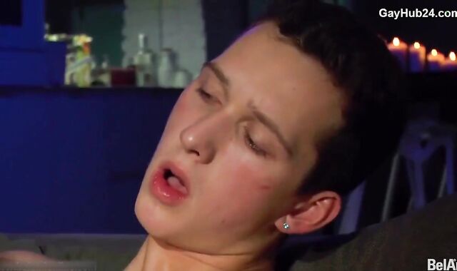 glamorous lads Have delight At Home. ginormous fuckpole In delicious booty