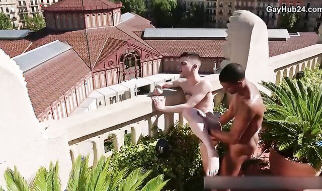 Bony mega-slut pummeled By ample ten-Pounder