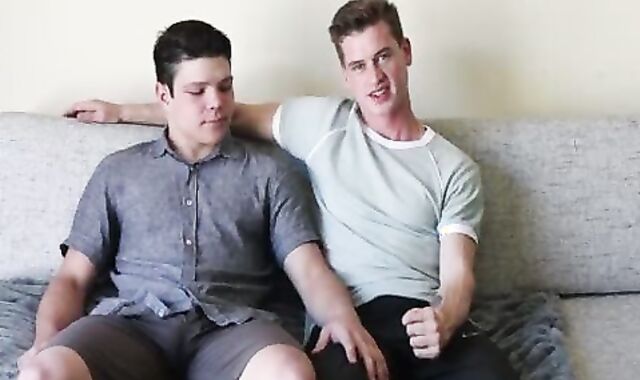 humungous ten-Pounder London Ryan pokes teenage Josh Farve