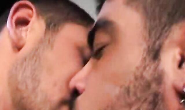 Dato Foland And Wagner Victoria (Roll-Flop)