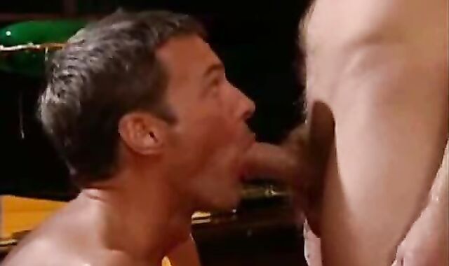 Parent pounds Sonnie