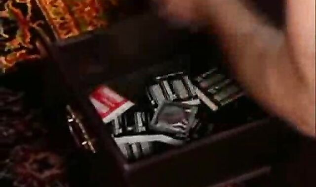 Parent pounds Sonnie