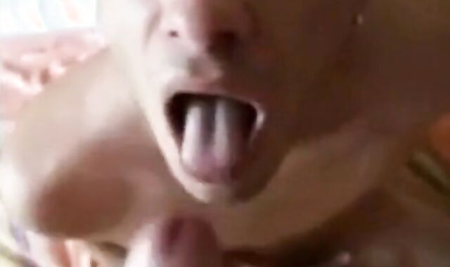 Amateur Bukkake Blowjob with Cum-Hungry Men 2