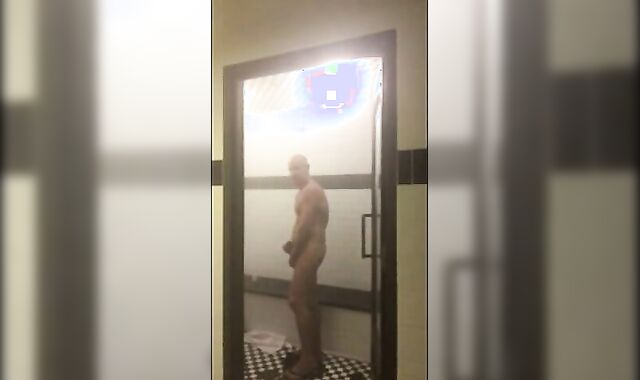 Big-Cock Blowjob in the Sauna with Amateur Hunk