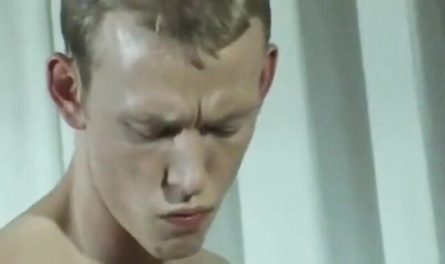 Big Dick Stretches Skinny Twink Hole