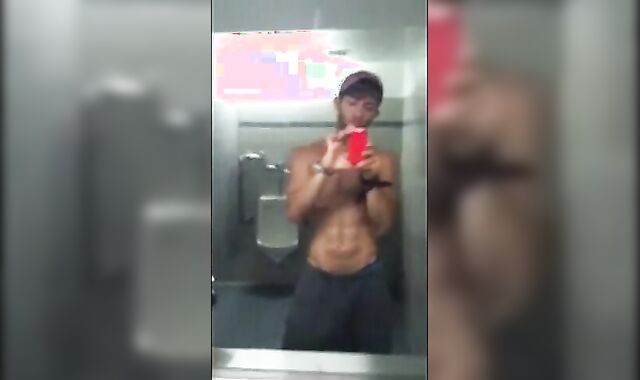 Muscle Stud Strips Outdoors, Hoping to Get Caught