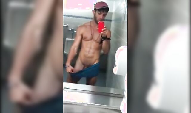 Muscle Stud Strips Outdoors, Hoping to Get Caught