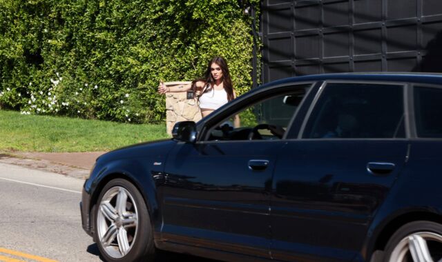 Picking up this hot TS chick and bang her ass