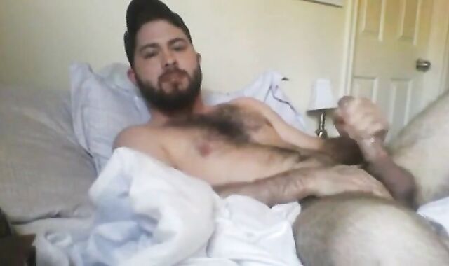 Fun with a Guy While His Girl is Away - Big Cock Amateur Action