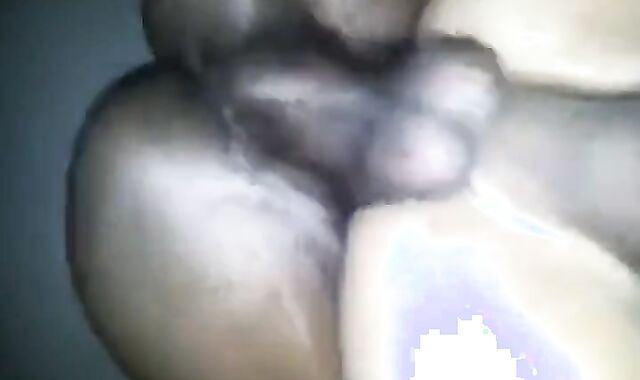 Black Bareback Amateur Cums in Ass
