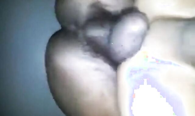 Black Bareback Amateur Cums in Ass
