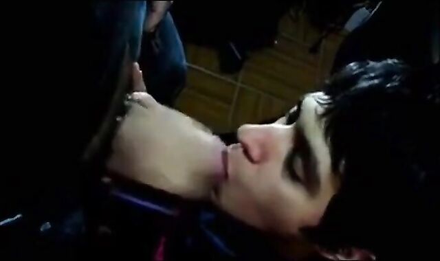 Twink's Webcam Blowjob and Facial