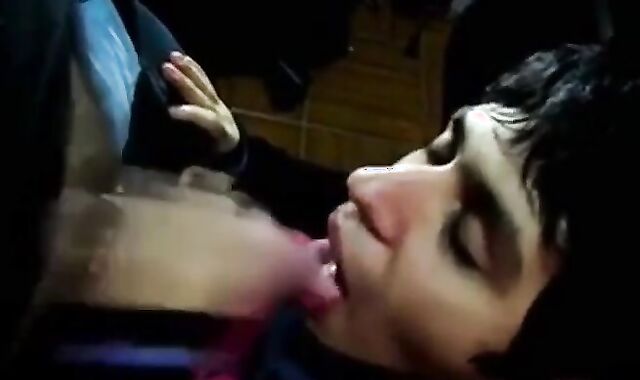 Twink's Webcam Blowjob and Facial