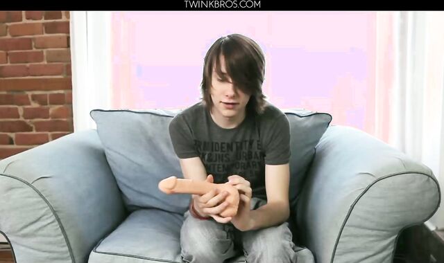 Tony Star Takes A Seven Inch Ride 2