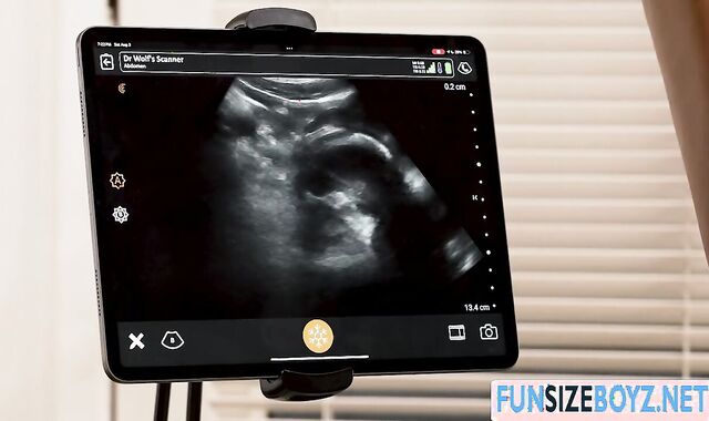 My black twink patient wants my dick inside his ass