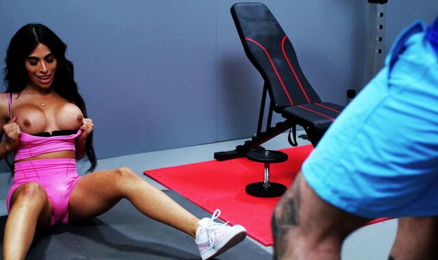 Showing my big tits to my fellow gym instructor