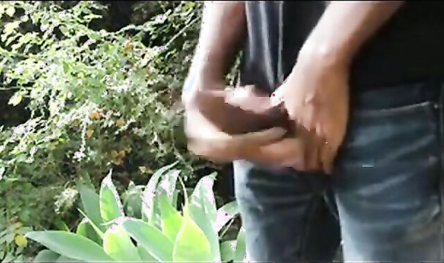 Big Ebony God: Amateur Handjob and Cum Tribute for Huge Cock