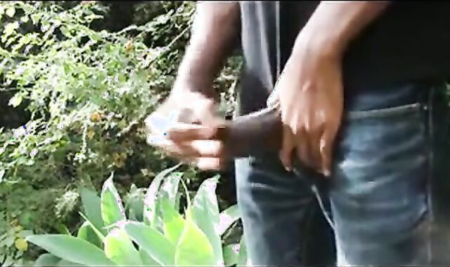 Big Ebony God: Amateur Handjob and Cum Tribute for Huge Cock