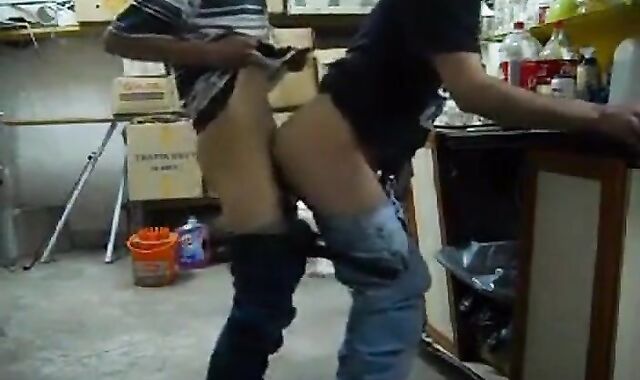 Bareback Fun in the Back Room for Two Horny Amateurs