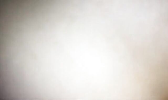 Latin Bareback Amateur Takes it Deep