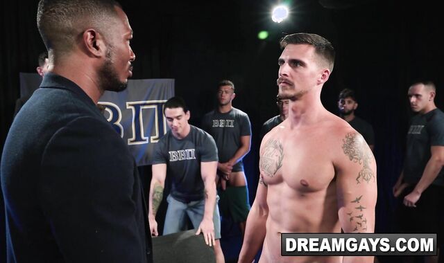 HELL NIGHT! Damn, how big is that thing??