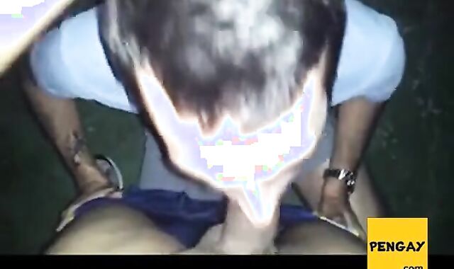 Bareback Fun Outdoors with Horny Amateurs